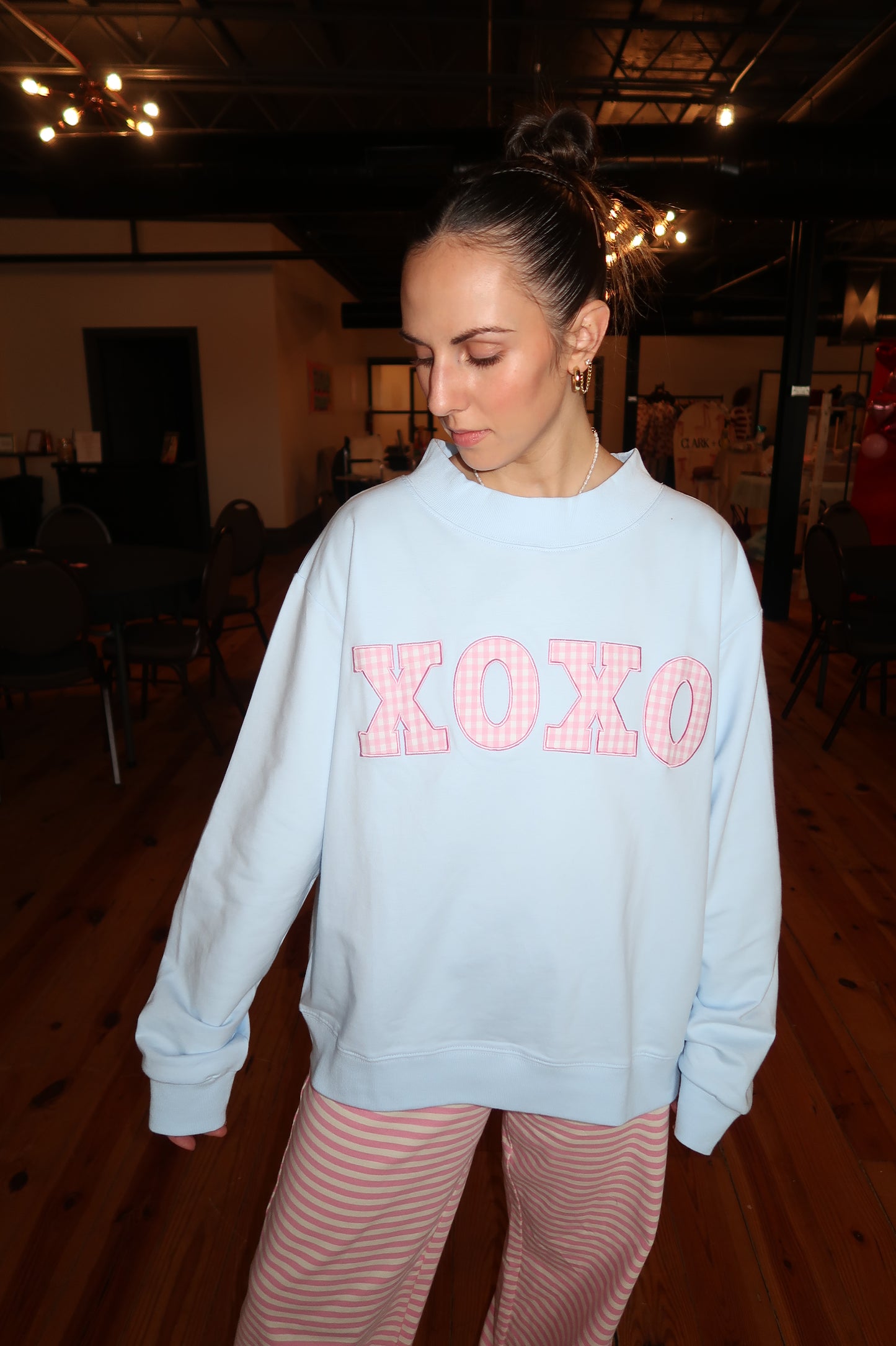 xoxo mock neck