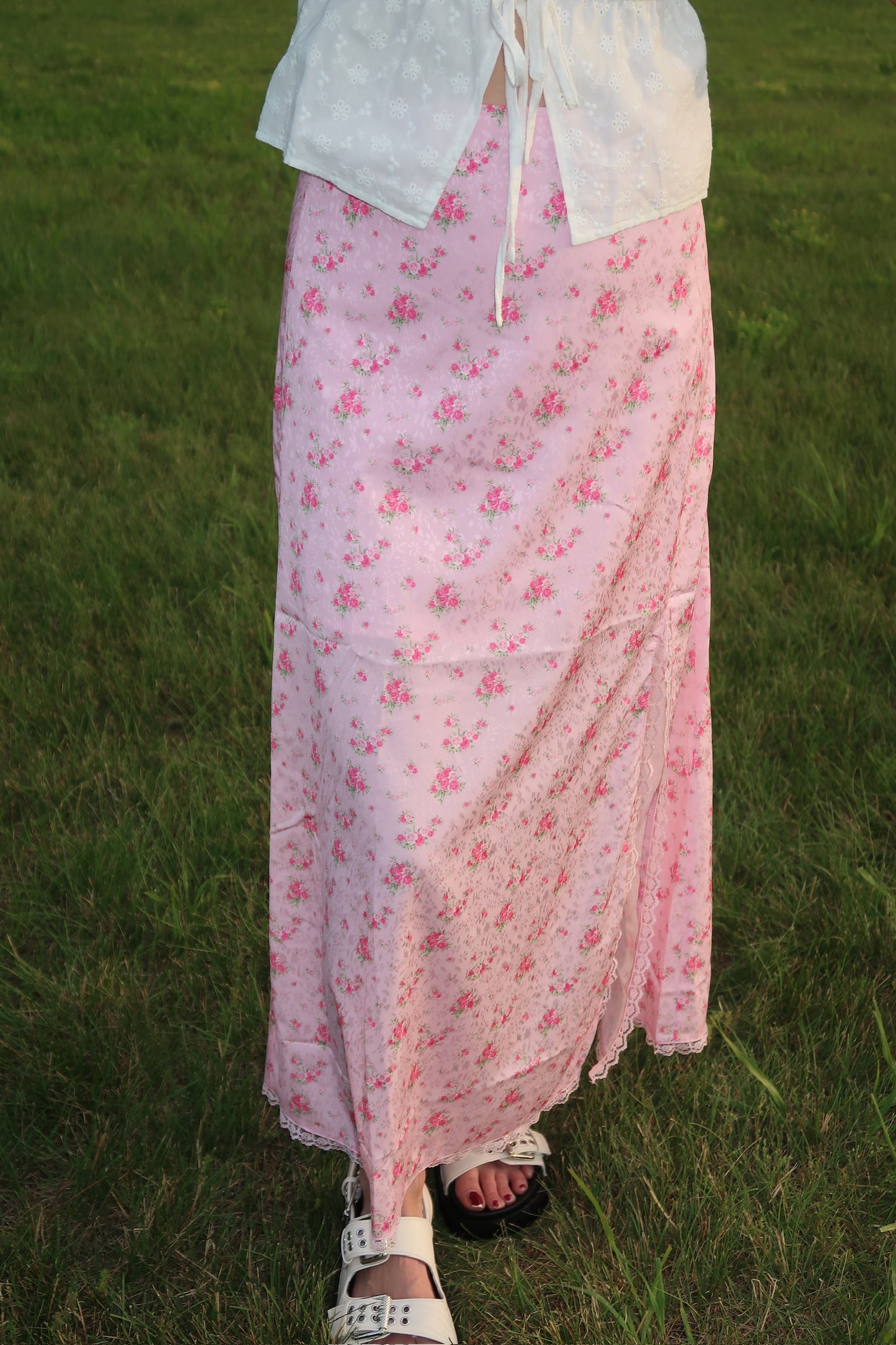 sweet blossom midi skirt