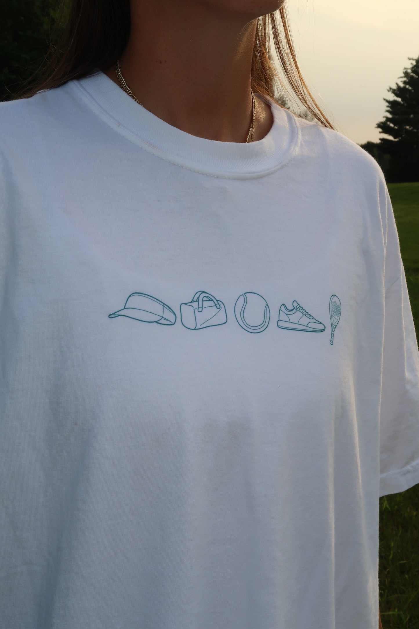 tennis icon graphic tee