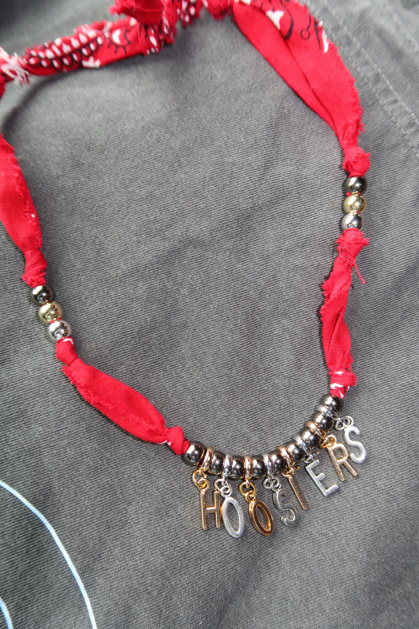 hoosiers scarf necklace