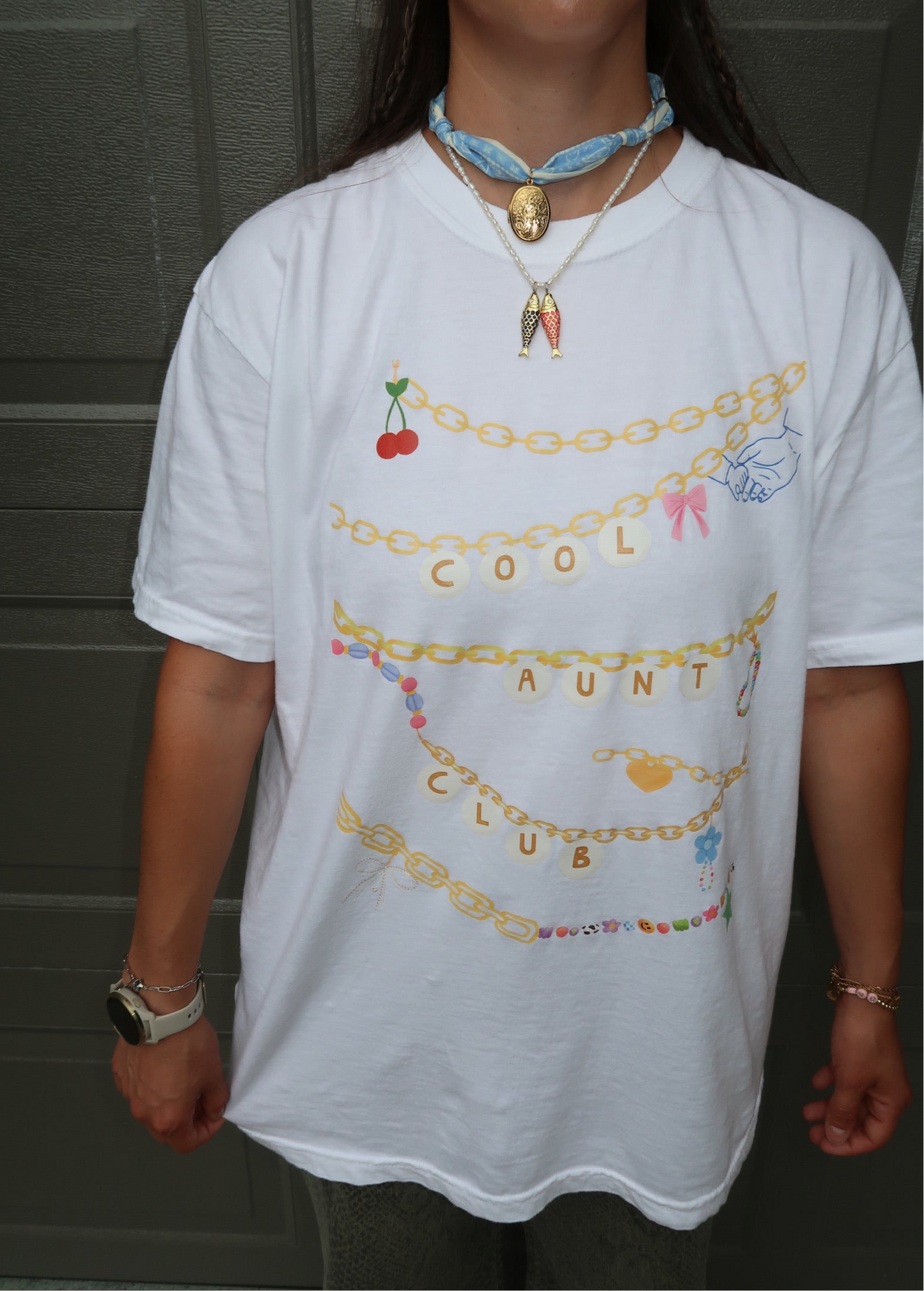 cool aunt club graphic tee