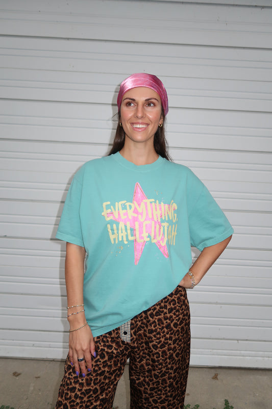 everything hallelujah graphic tee